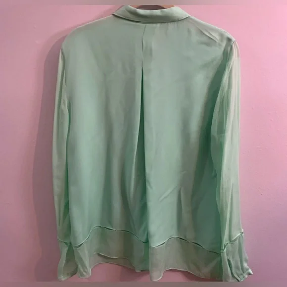 Tahari Silk Blouse - Picture 2 of 5